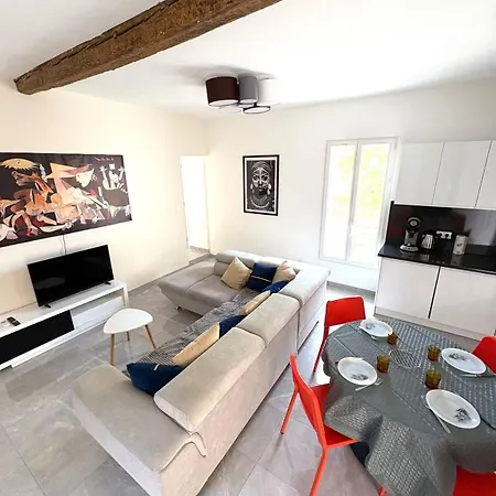 Superbe Maison D Artiste Avec Patio Centre Hébergement de vacances